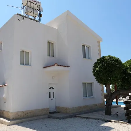 Villa Lilly Peyia